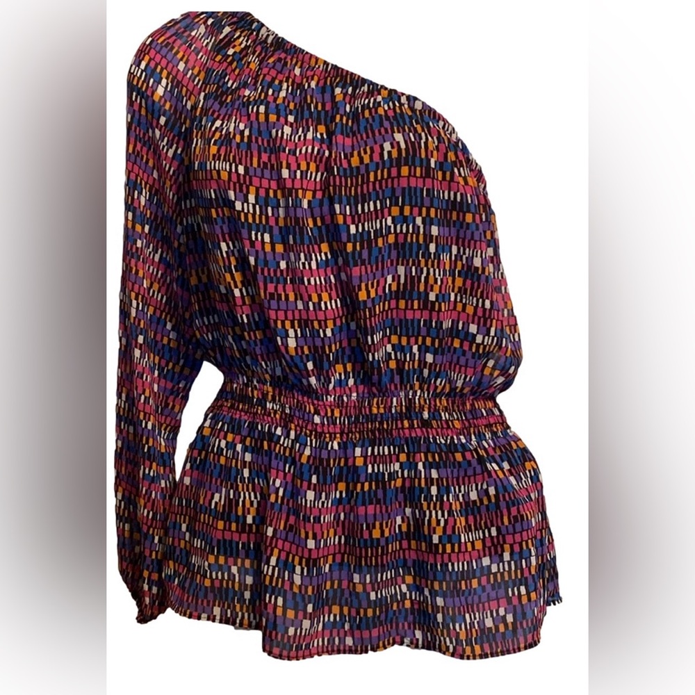 EUC Cold Shoulder Blouse